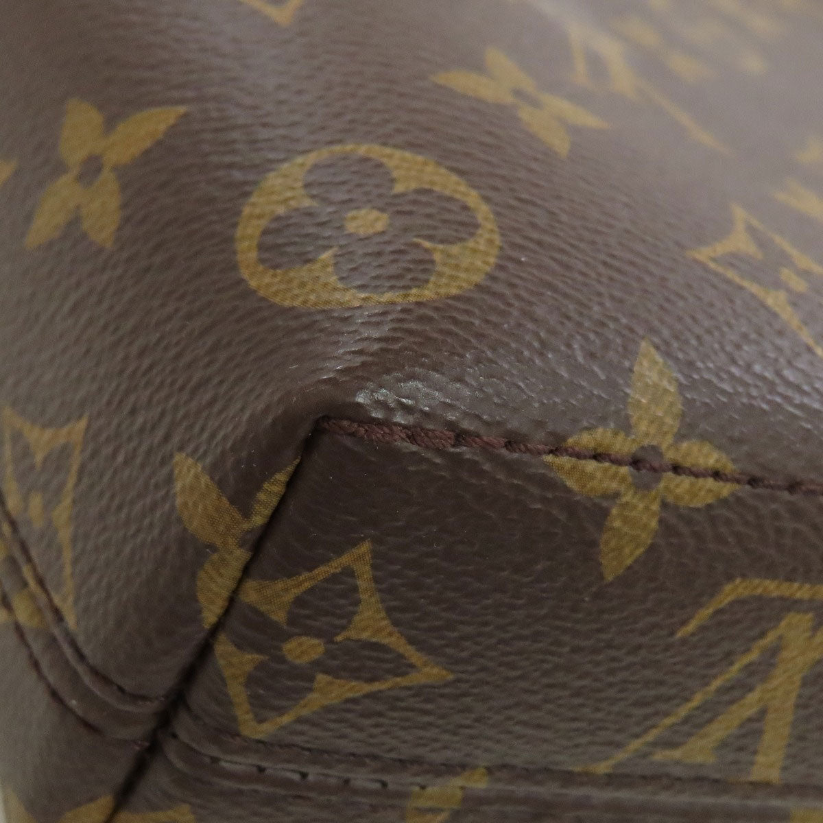 LOUIS VUITTON ルイヴィトン M45557 マグネティック メッセンジャー ショルダーバッグ モノグラムマカサー レディース 中古