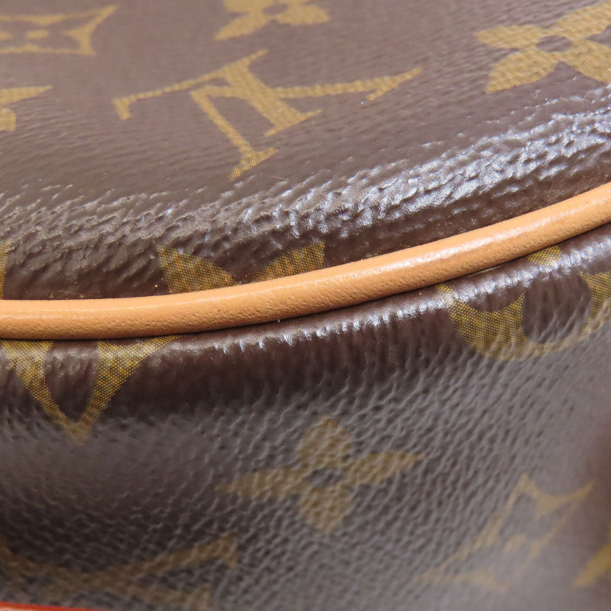 LOUIS VUITTON ルイヴィトン M44860 タンブラン ショルダーバッグ モノグラムキャンバス レディース 中古