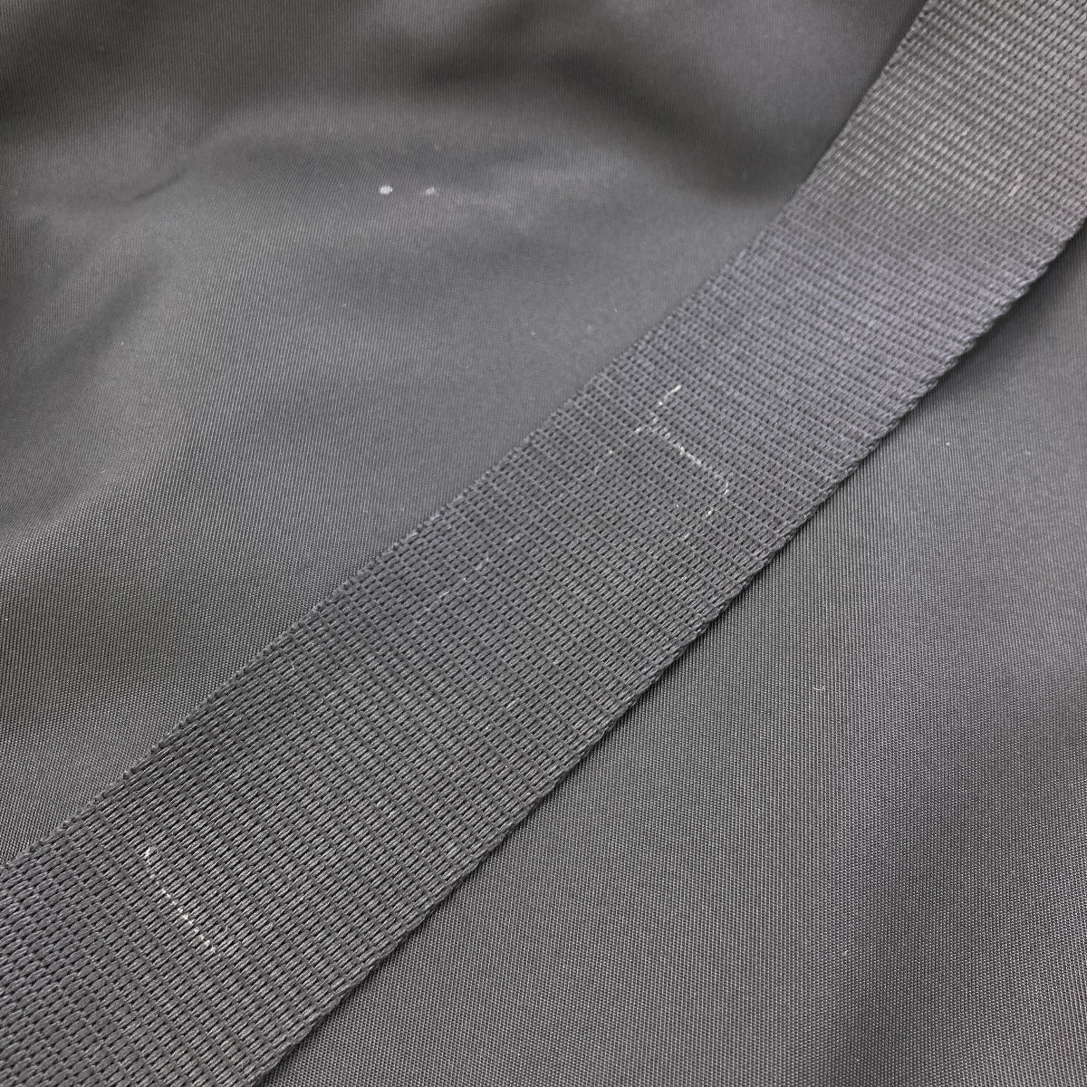 プラダ ロングショルダー ロゴ金具 ショルダーバッグ 中古 商品画像14