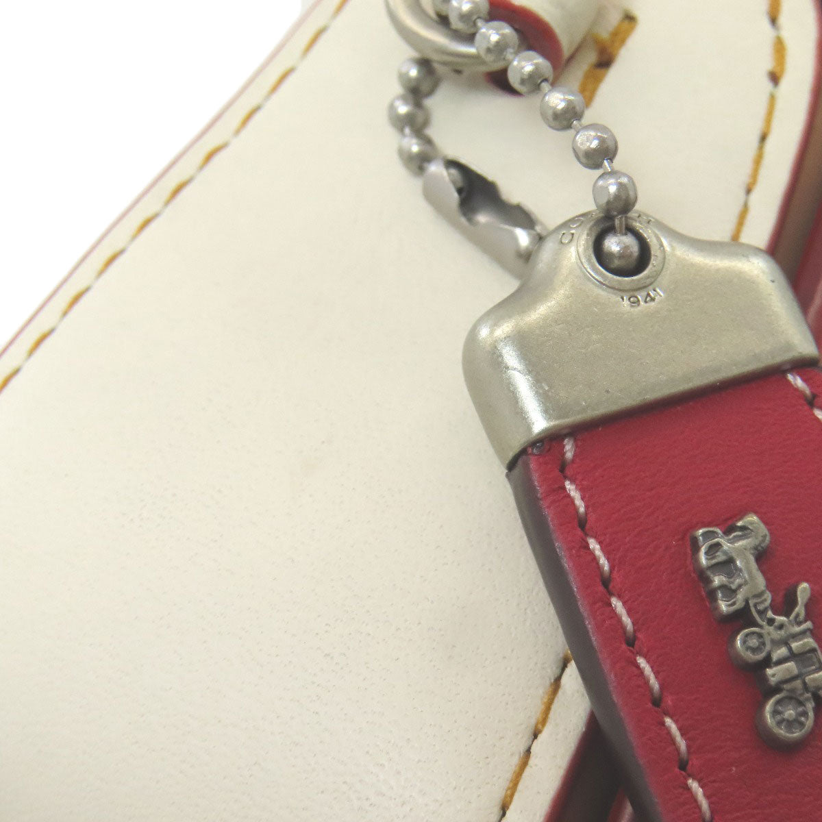 COACH スペースコレクション ショルダーバッグ コーチ新作“宇宙服