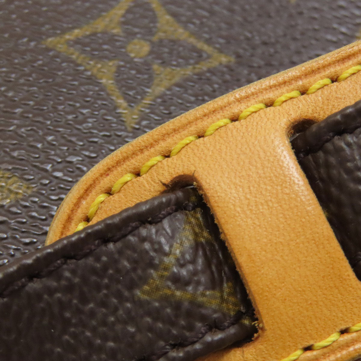 LOUIS VUITTON ルイヴィトン M45266 ダヌーブ ショルダーバッグ モノグラムキャンバス レディース 中古