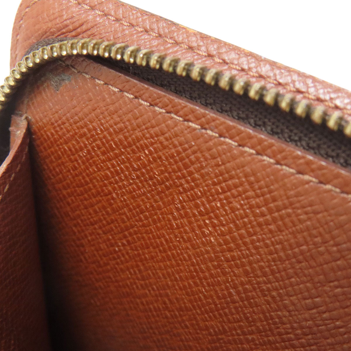 LOUIS VUITTON ルイヴィトン M61667 コンパクトジップ 二つ折り財布（小銭入れあり） モノグラムキャンバス レディース 中古