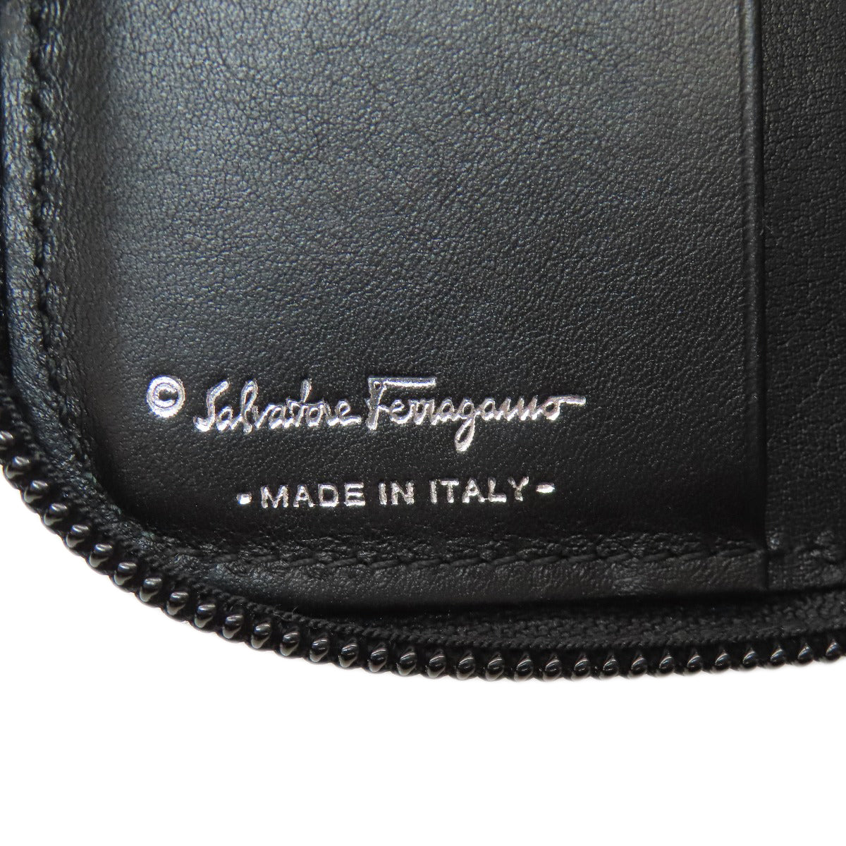 Salvatore Ferragamo サルヴァトーレフェラガモ ロゴ キーケース カーフ レディース 中古