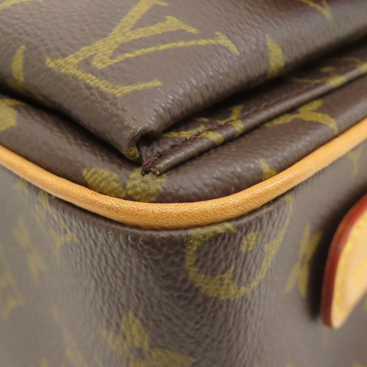 LOUIS VUITTON ルイヴィトン M51164 ヴィヴァ・シテMM ショルダーバッグ モノグラムキャンバス レディース 中古