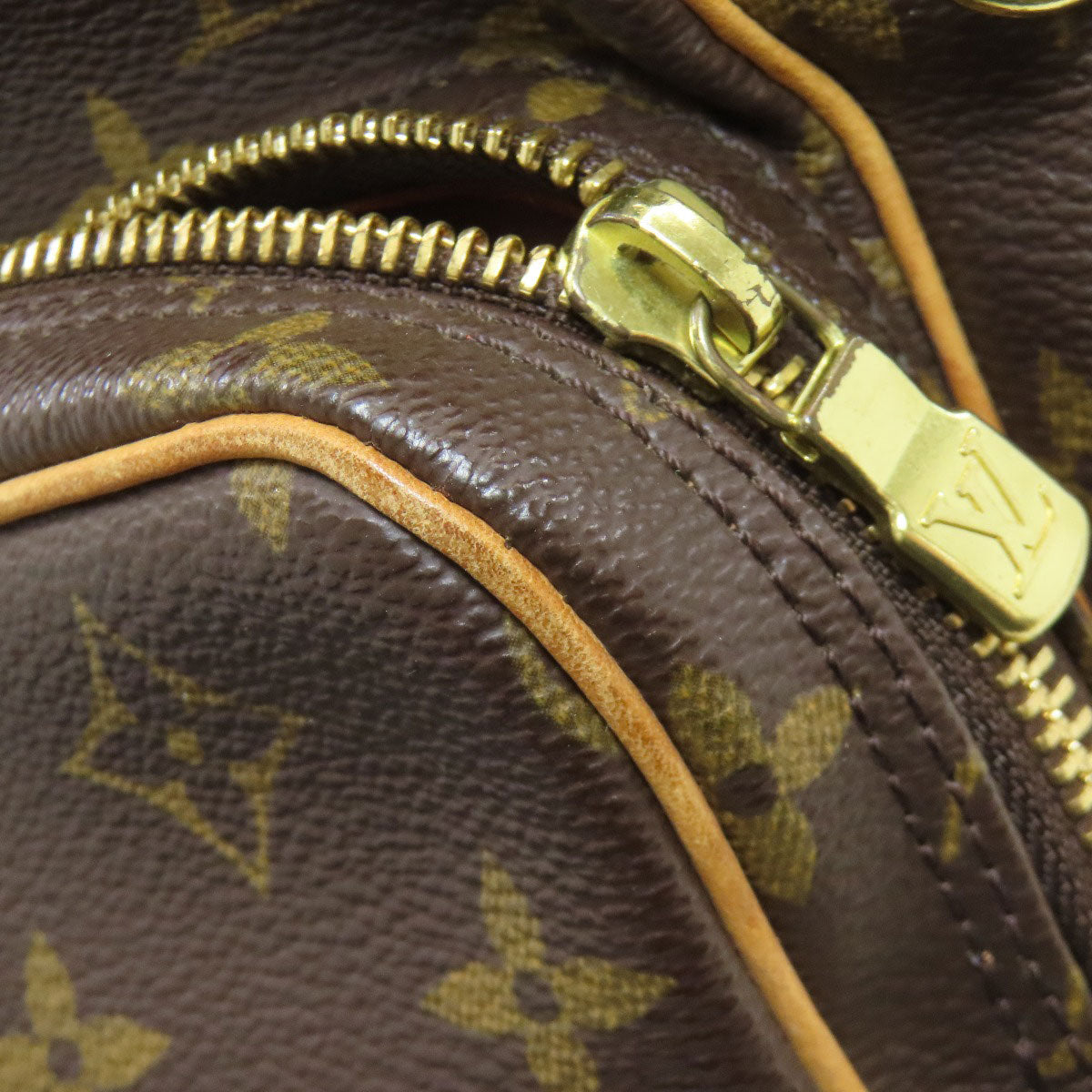 LOUIS VUITTON ルイヴィトン アマゾン ショルダーバッグ モノグラムキャンバス レディース 中古