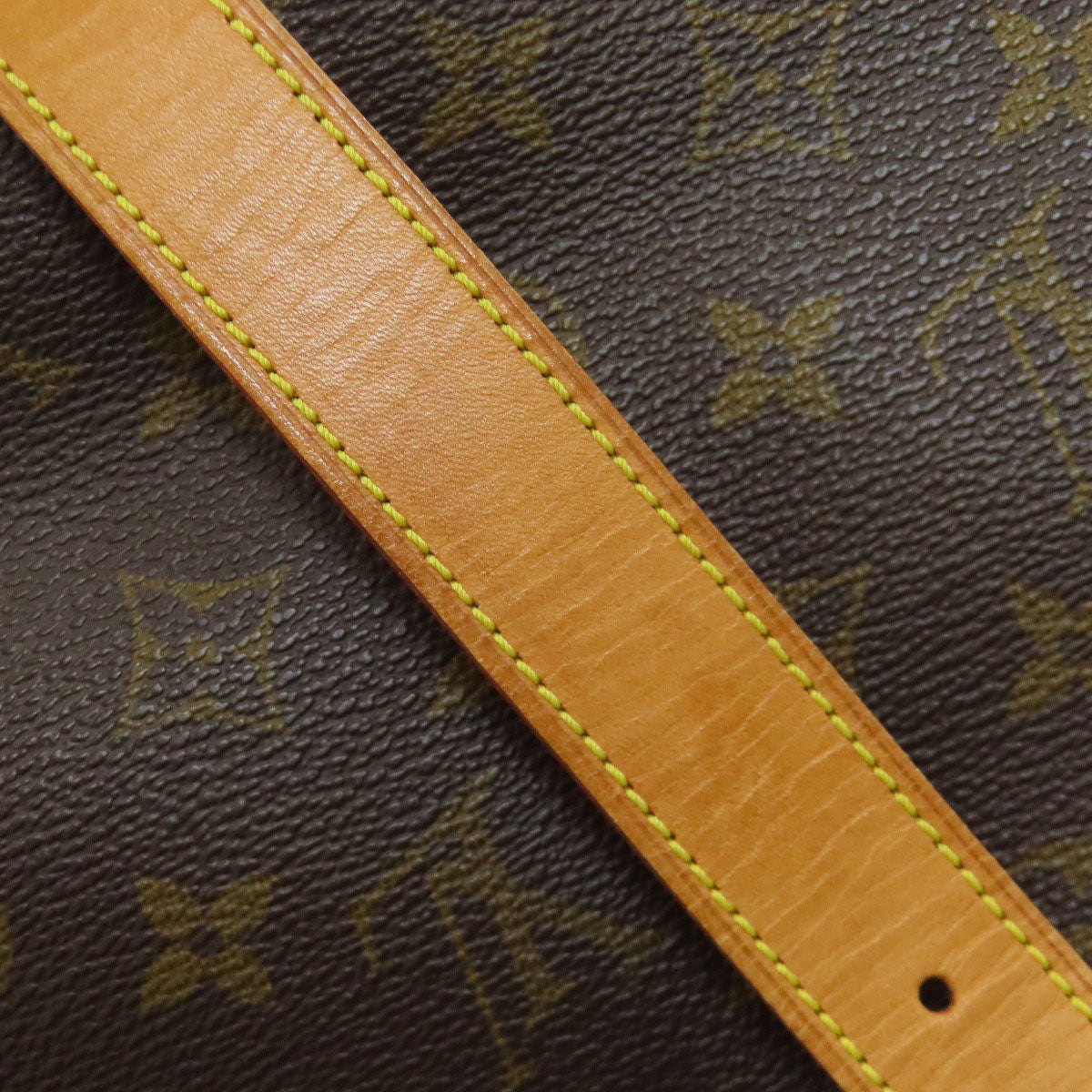 LOUIS VUITTON ルイヴィトン M42254 ソミュール35 ショルダーバッグ モノグラムキャンバス レディース 中古