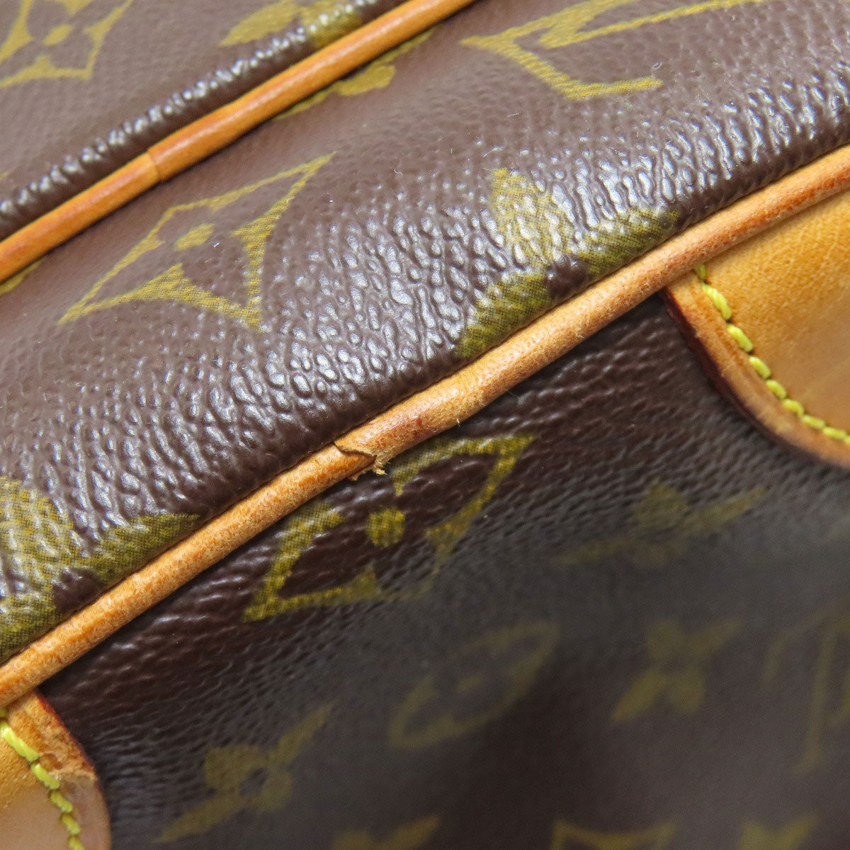 LOUIS VUITTON ルイヴィトン M45236 アマゾン ショルダーバッグ モノグラムキャンバス レディース 中古