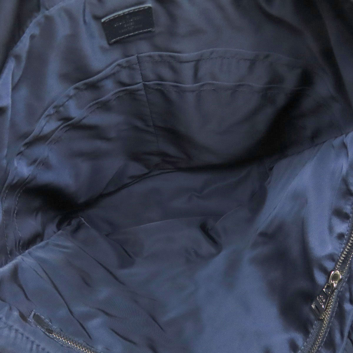 LOUIS VUITTON ルイヴィトン M51106 パルスバッグパック Vライン リュック・デイパック レザー レディース 中古