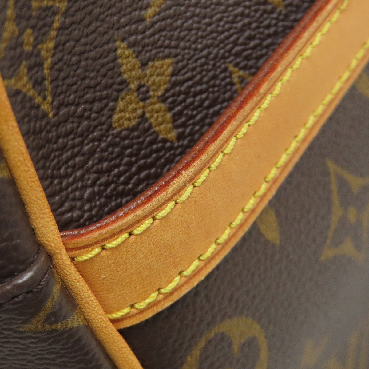 LOUIS VUITTON ルイヴィトン M51274 トロカデロ27 ショルダーバッグ モノグラムキャンバス レディース 中古