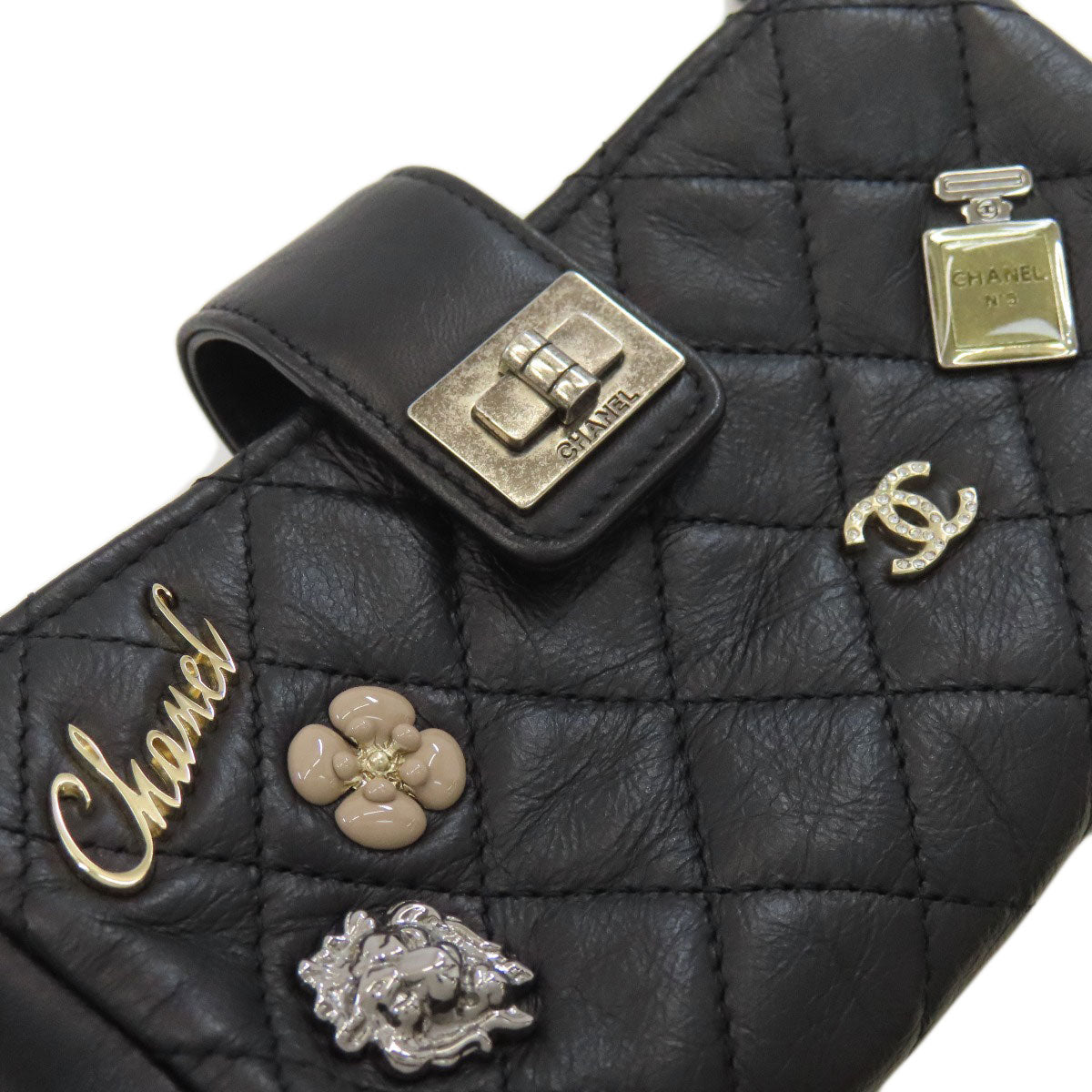 CHANEL シャネル ミニチェーンショルダー マトラッセ シルバー金具 ショルダーバッグ ラムスキン レディース 中古