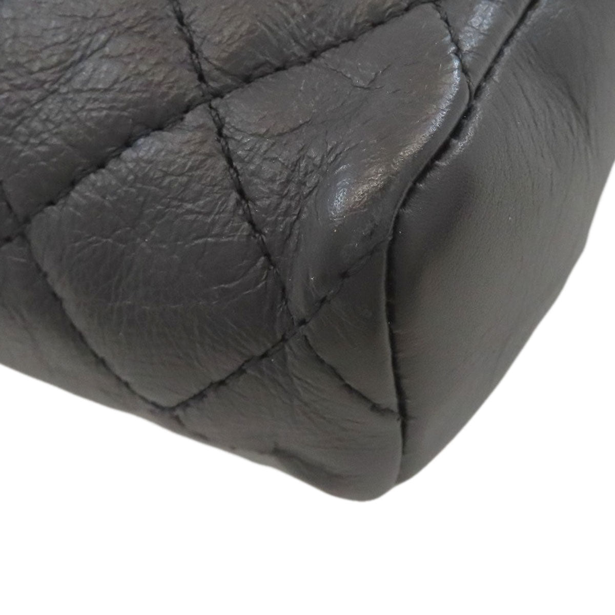 CHANEL シャネル ミニチェーンショルダー マトラッセ シルバー金具 ショルダーバッグ ラムスキン レディース 中古