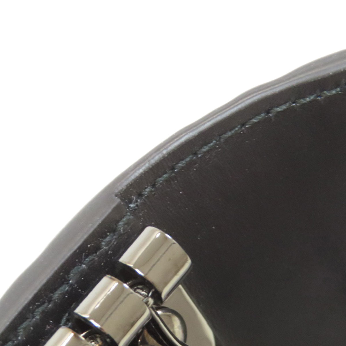 GUCCI グッチ 237509 GGシグネチャー シマ キーケース レザー レディース 中古