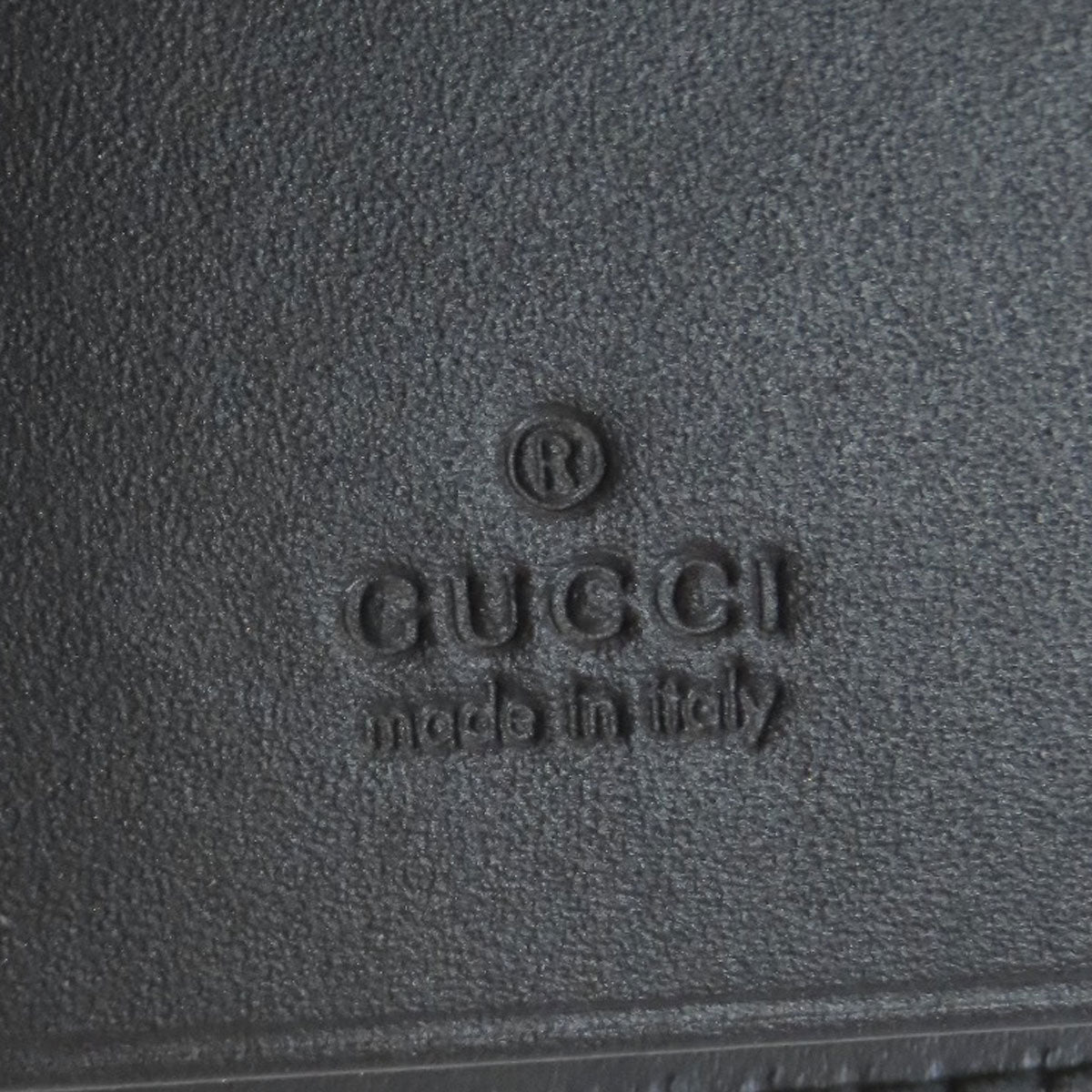 GUCCI グッチ 237509 GGシグネチャー シマ キーケース レザー レディース 中古