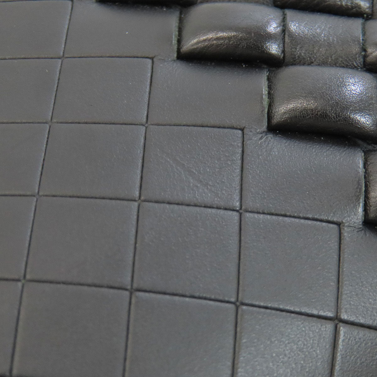 BOTTEGA VENETA ボッテガヴェネタ イントレチャート ショルダーバッグ カーフ レディース 中古