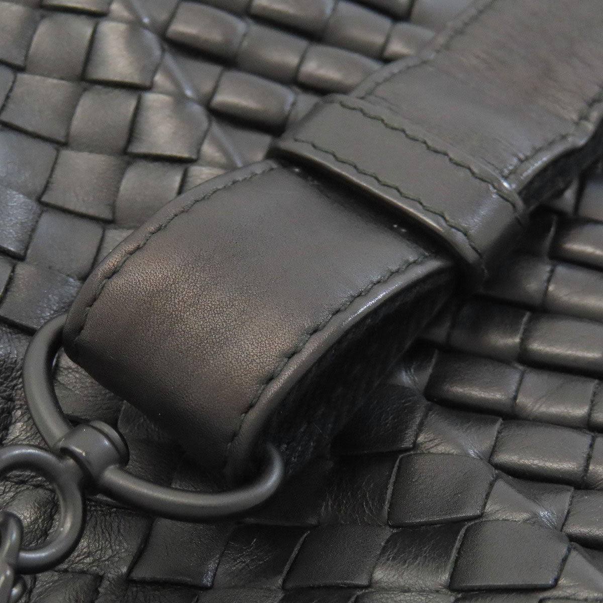 BOTTEGA VENETA ボッテガヴェネタ イントレチャート ショルダーバッグ カーフ レディース 中古