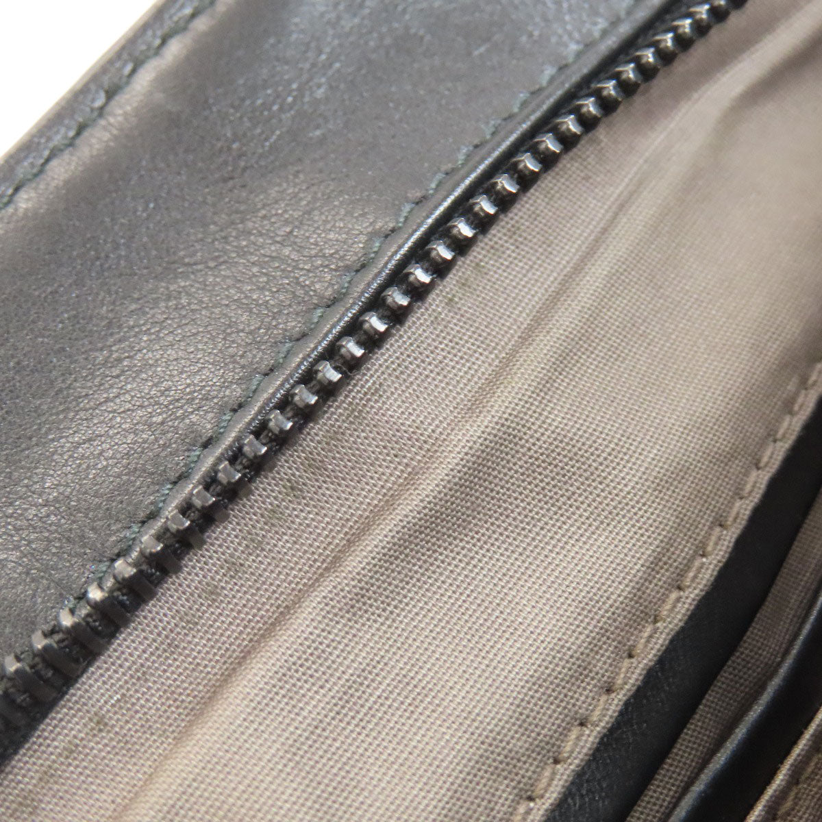 BOTTEGA VENETA ボッテガヴェネタ イントレチャート ショルダーバッグ カーフ レディース 中古