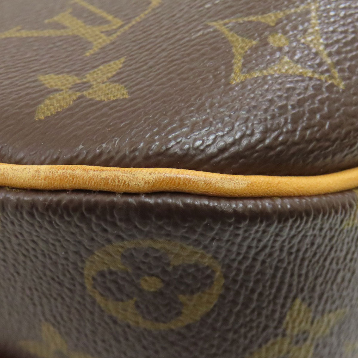LOUIS VUITTON ルイヴィトン M51221 ブロワ ショルダーバッグ モノグラムキャンバス レディース 中古