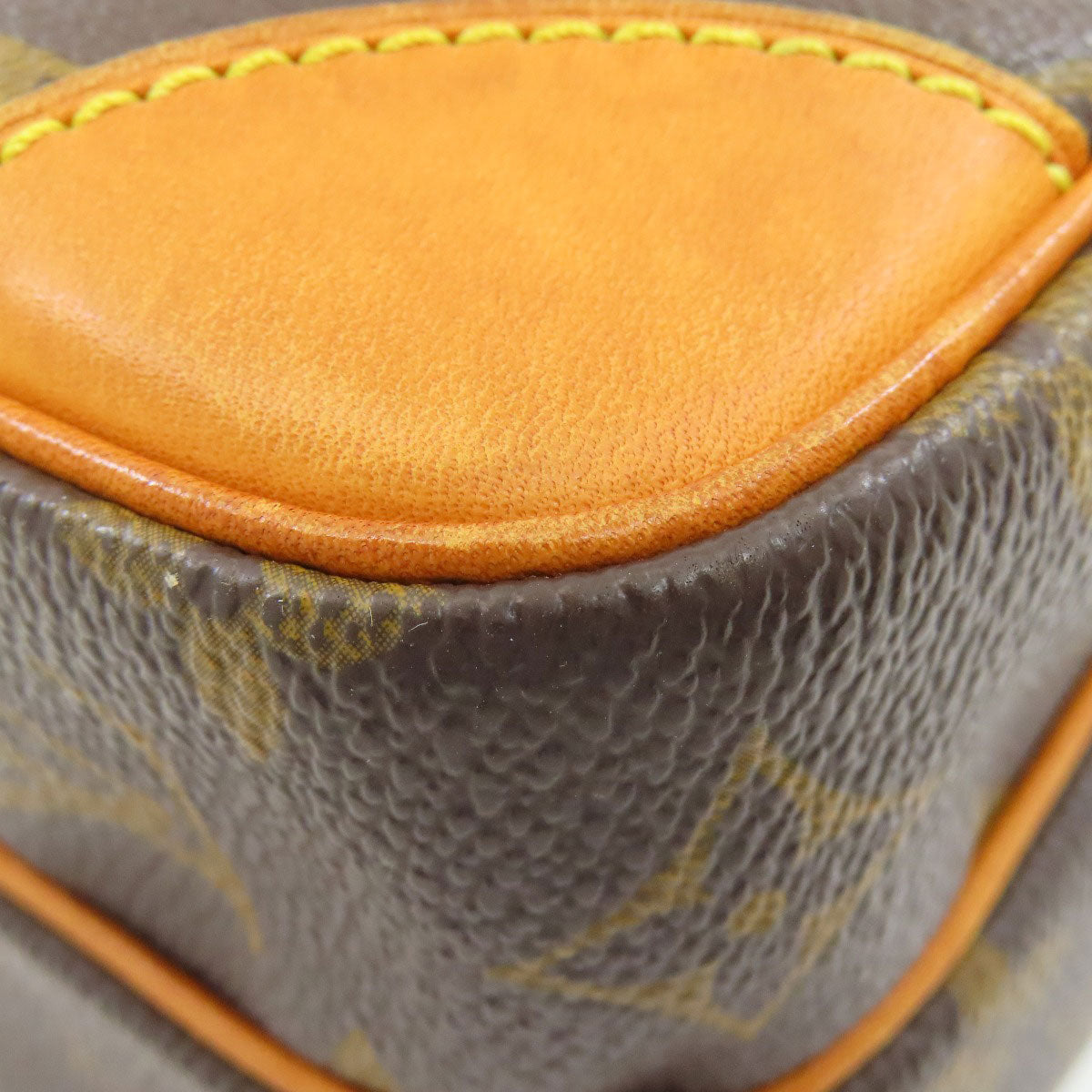 LOUIS VUITTON ルイヴィトン M45236 アマゾン ショルダーバッグ モノグラムキャンバス レディース 中古
