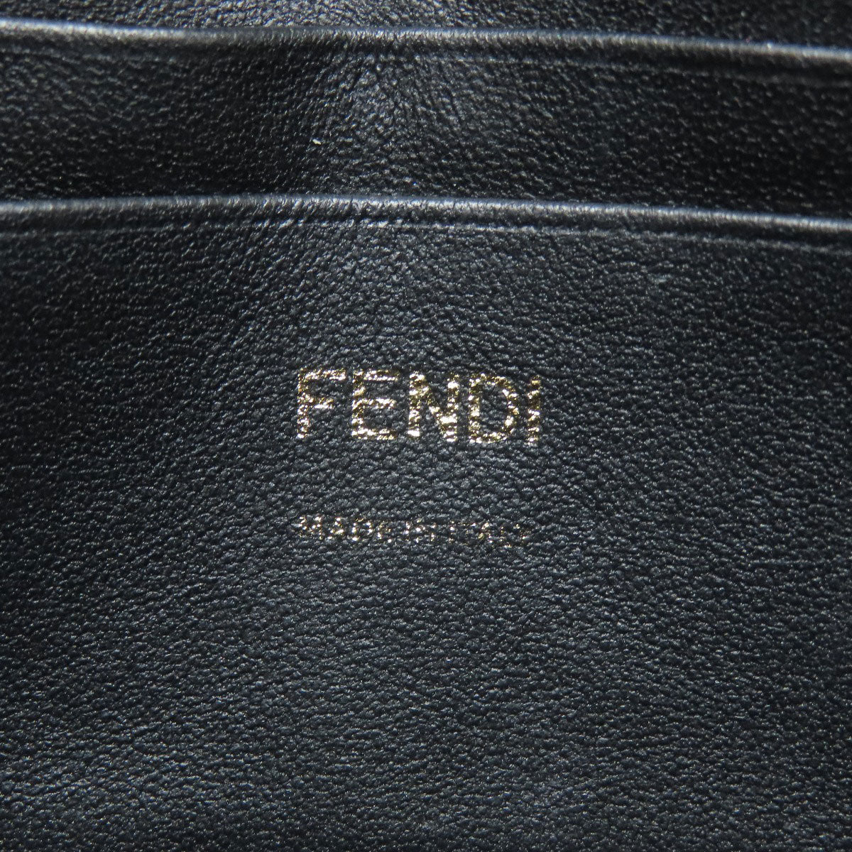 FENDI フェンディ チェーンショルダー ショルダーバッグ カーフ レディース 中古