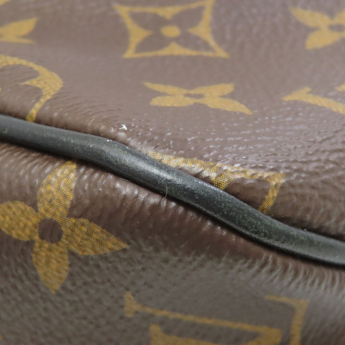 LOUIS VUITTON ルイヴィトン M40935 ディストリクトPM モノグラムマカサー ショルダーバッグ モノグラムキャンバス レディース 中古