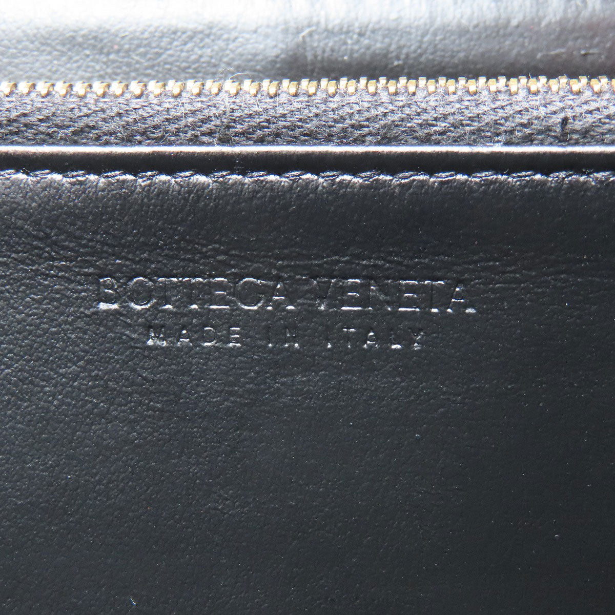 BOTTEGA VENETA ボッテガヴェネタ マキシイントレチャート 長財布（小銭入れあり） カーフ レディース 中古