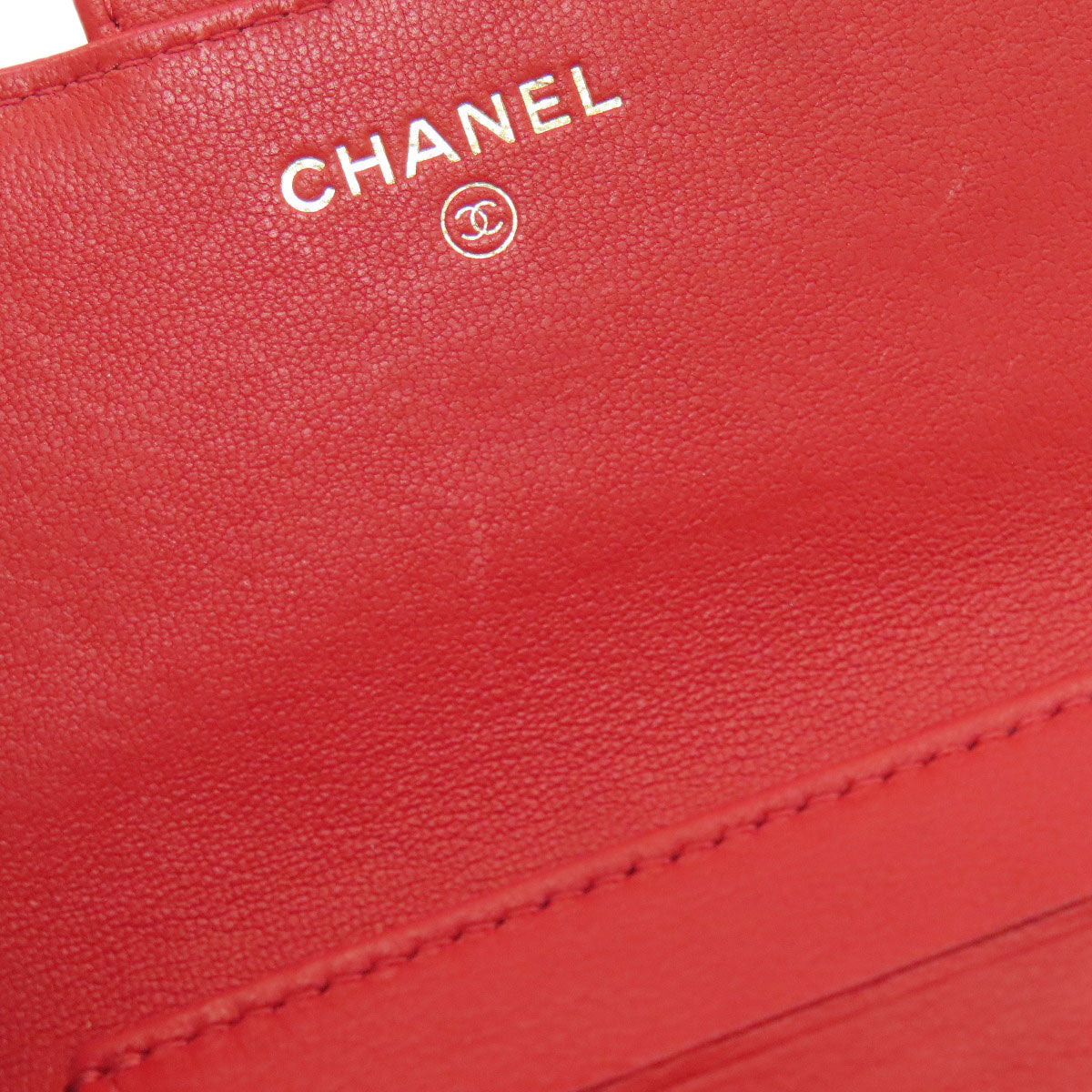CHANEL シャネル 2.55 マトラッセ コンパクトウォレット ゴールド金具 二つ折り財布（小銭入れあり） カーフ レディース 中古