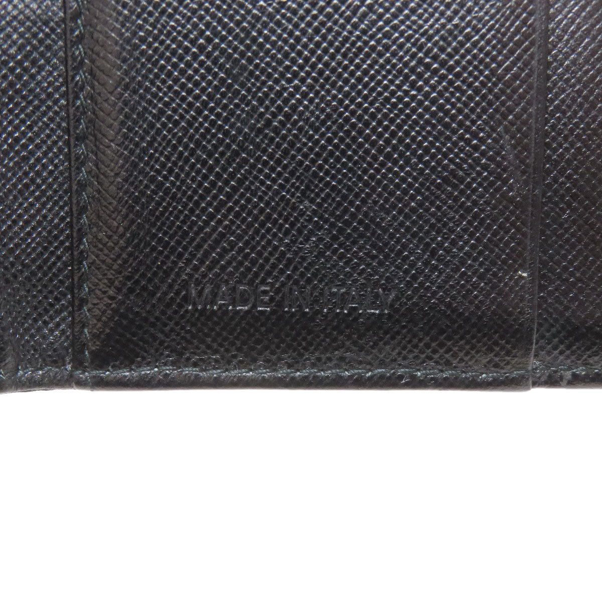 PRADA プラダ ロゴ金具 三つ折り財布 二つ折り財布（小銭入れあり） ナイロン レディース 中古