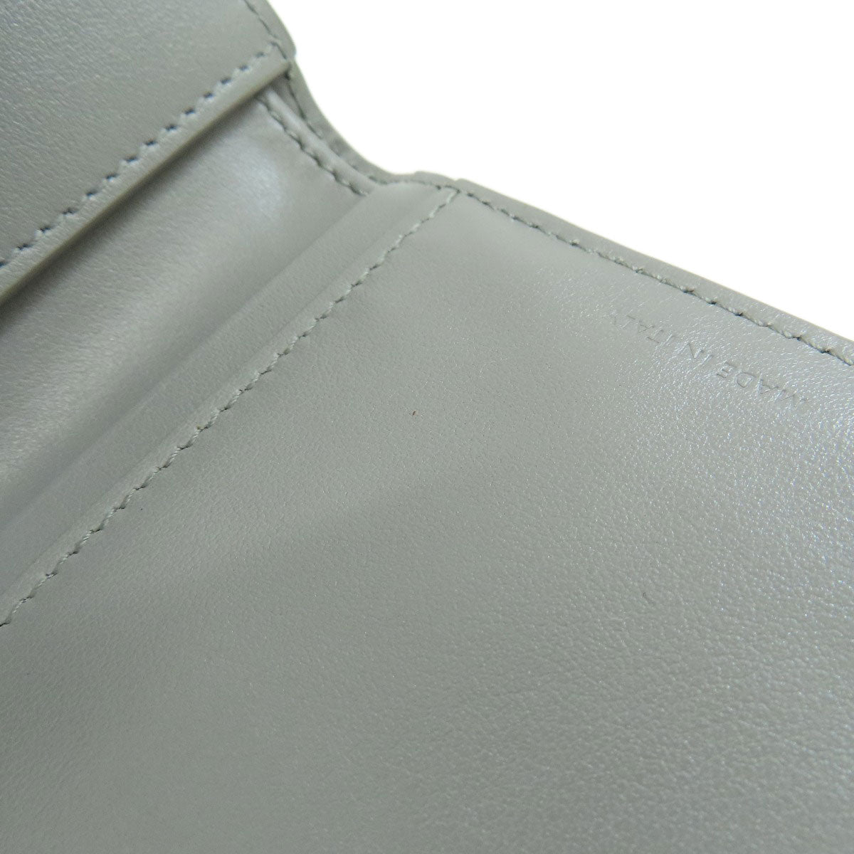 CELINE セリーヌ C金具 二つ折り財布（小銭入れあり） レザー レディース 中古