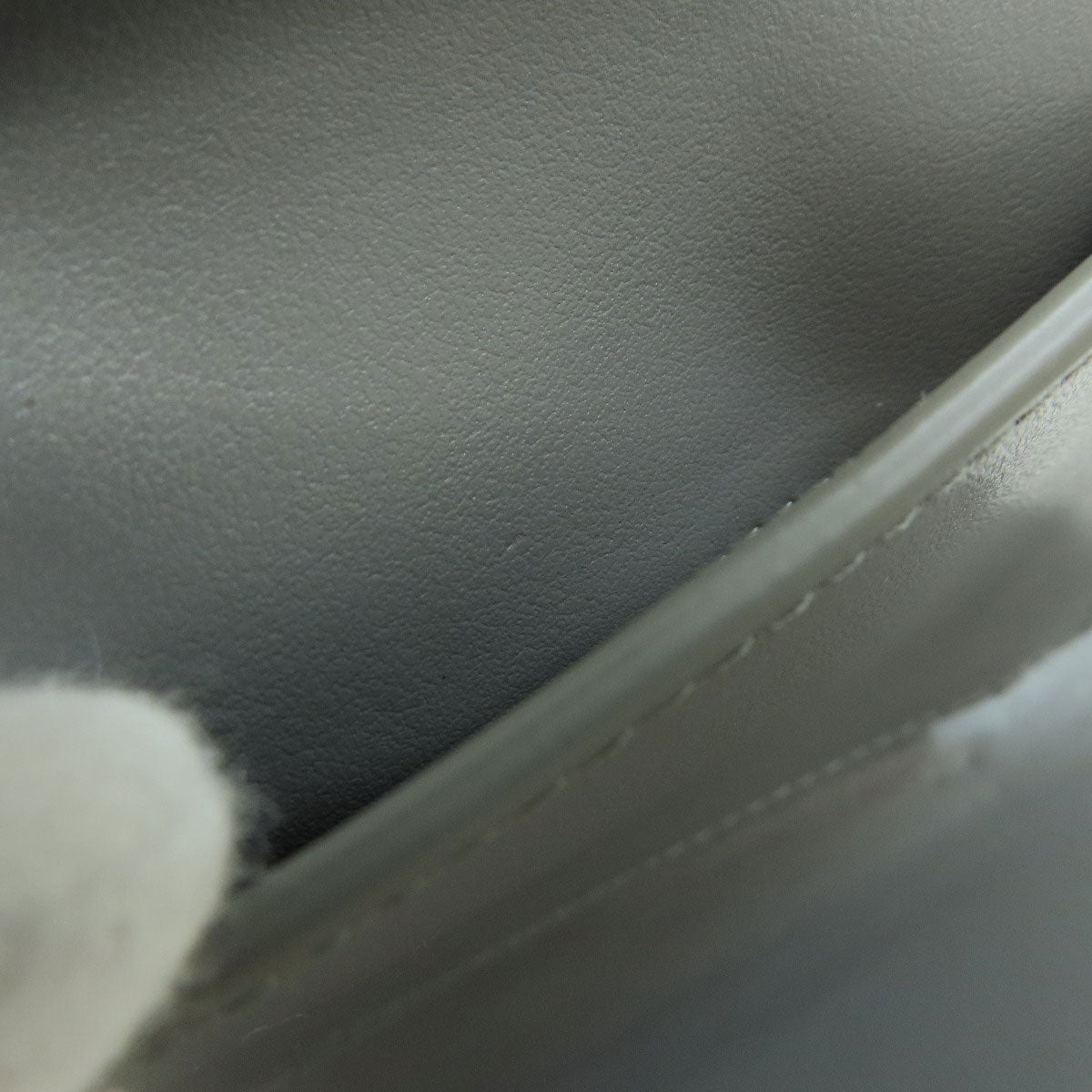 CELINE セリーヌ C金具 二つ折り財布（小銭入れあり） レザー レディース 中古