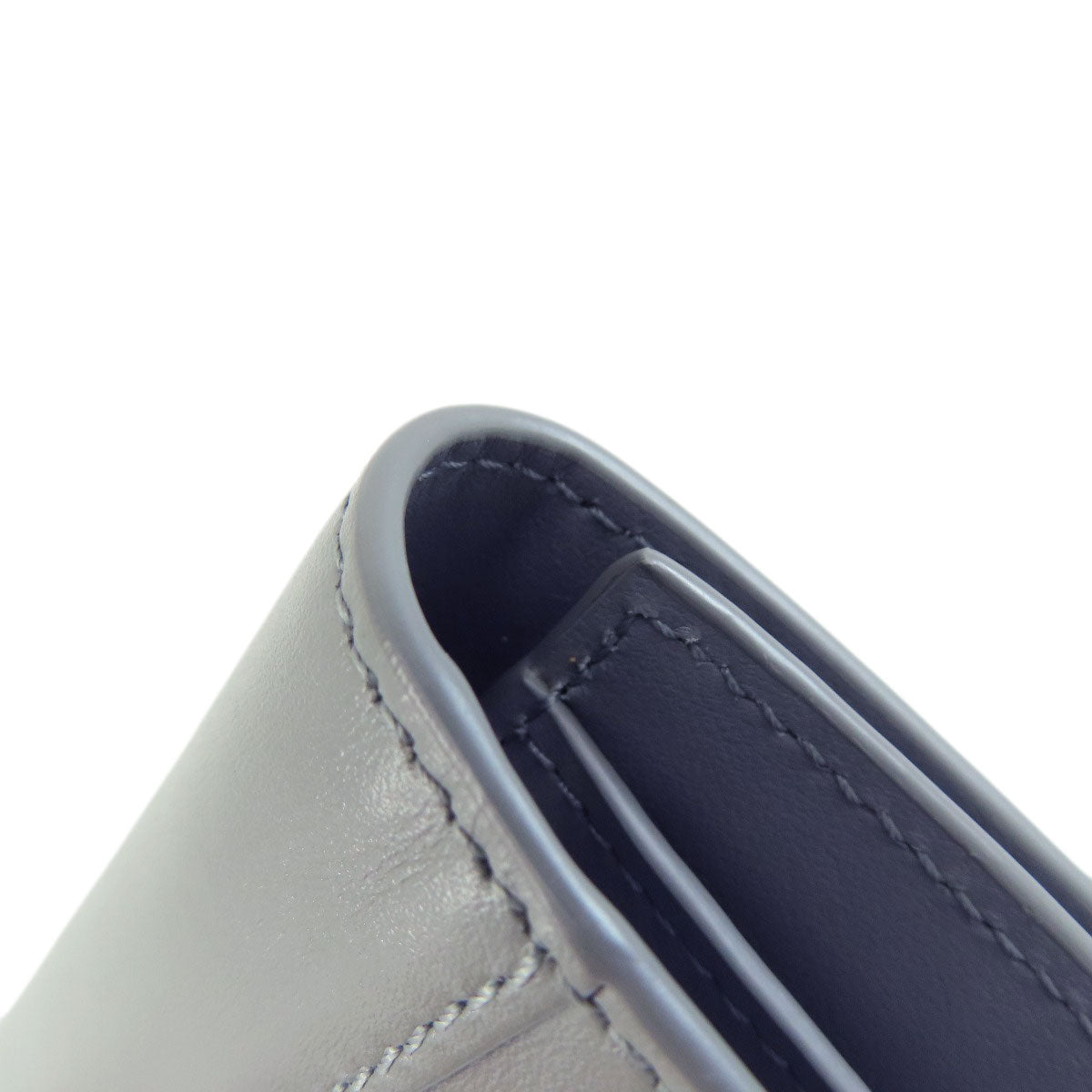 CELINE セリーヌ C金具 二つ折り財布（小銭入れあり） レザー レディース 中古