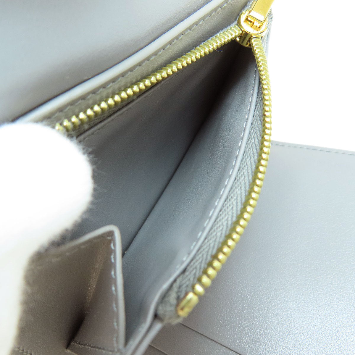 CELINE セリーヌ C金具 二つ折り財布（小銭入れあり） レザー レディース 中古