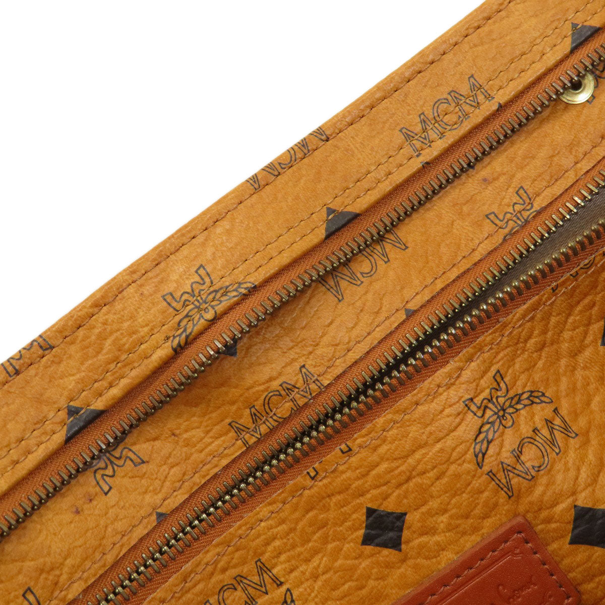 MCM エムシーエム ロゴデザイン ショルダーバッグ レザー レディース 中古
