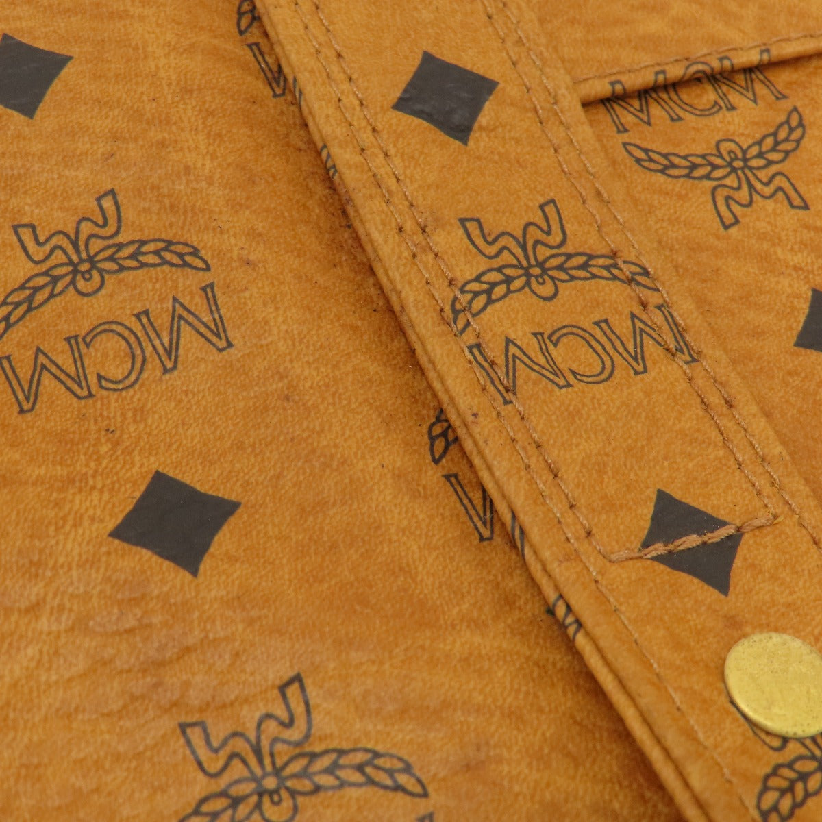 MCM エムシーエム ロゴデザイン ショルダーバッグ レザー レディース 中古