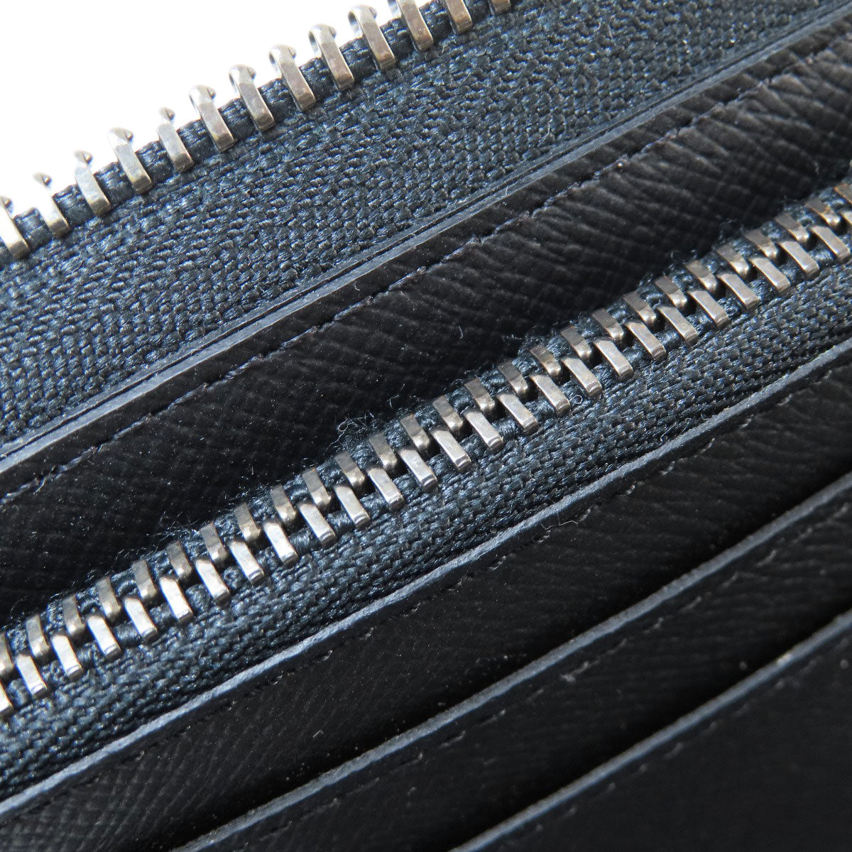 LOUIS VUITTON ルイヴィトン M62295 ジッピーウォレット・ヴェルティカル 長財布（小銭入れあり） モノグラムエクリプス メンズ 中古