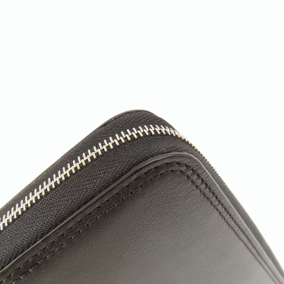 J&M Davidson ジェイアンドエムデヴィッドソン ロゴ 長財布（小銭入れあり） レザー レディース 中古