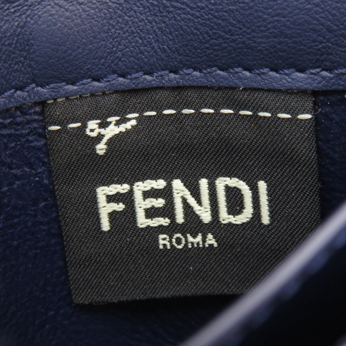 FENDI フェンディ ピーカブー カードケース カーフ レディース 中古