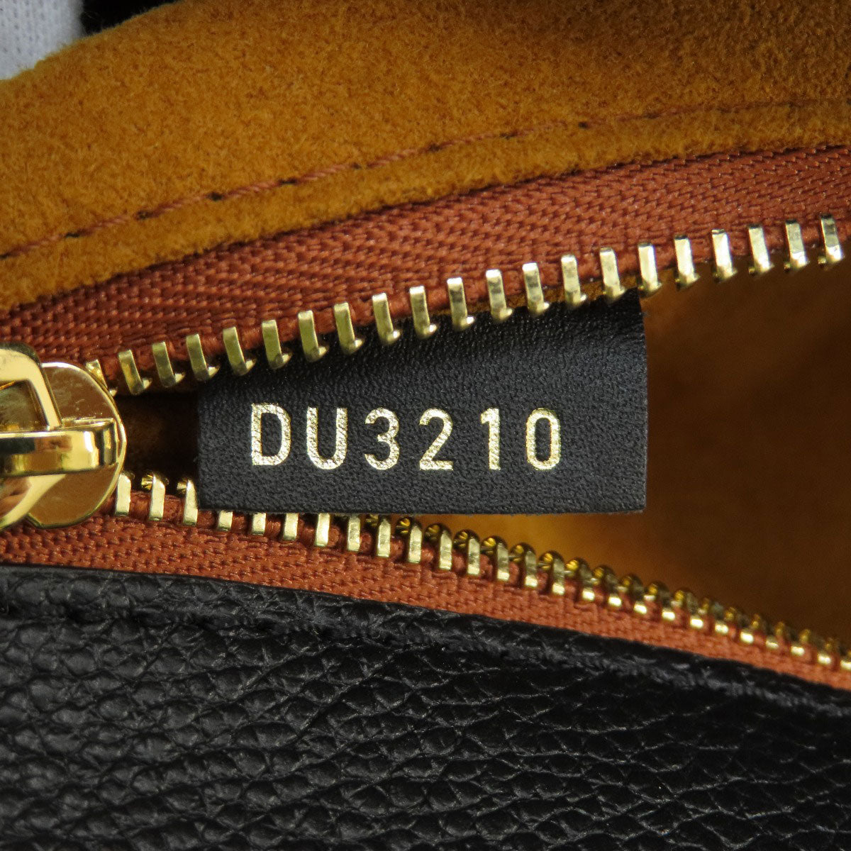 LOUIS VUITTON ルイヴィトン M44925 オンザゴーGM ノワール トートバッグ アンプラント レディース 中古