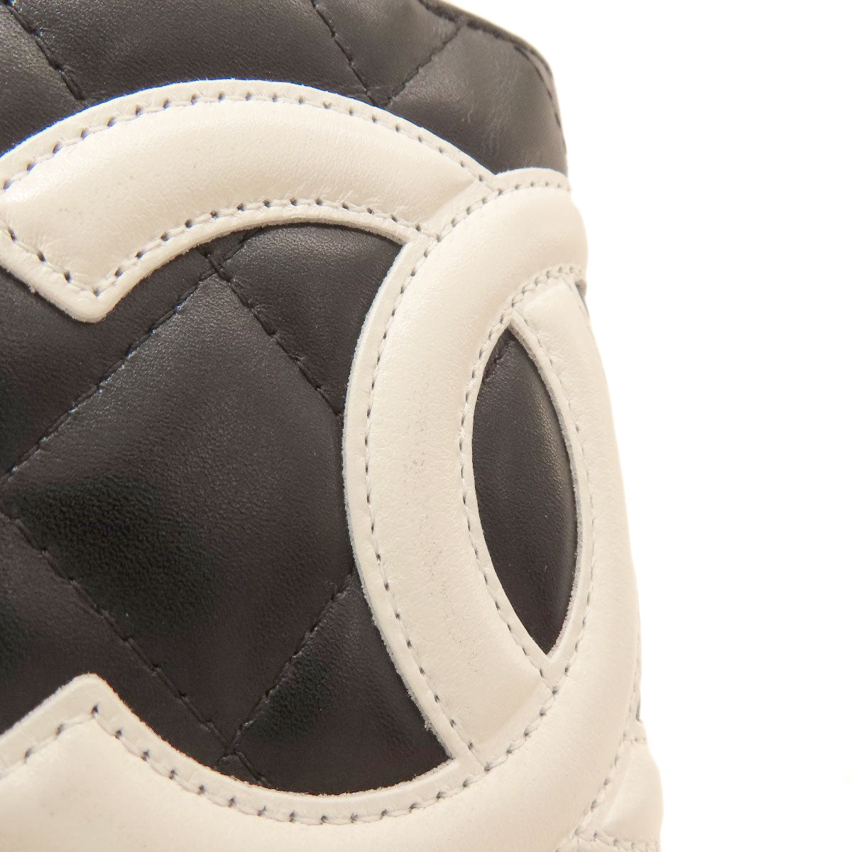 CHANEL シャネル カンボンライン シルバー金具 二つ折り財布（小銭入れあり） カーフ レディース 中古