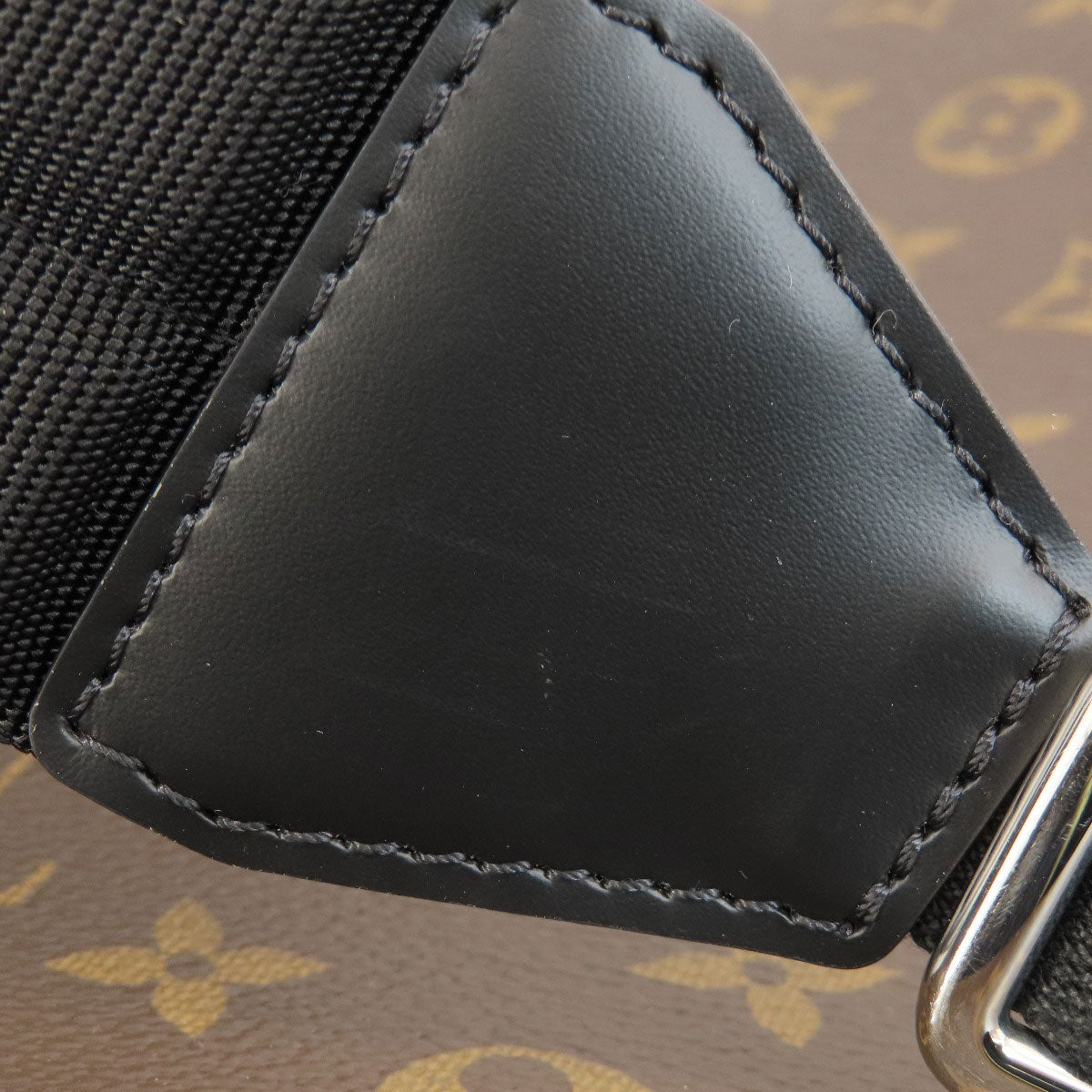 LOUIS VUITTON ルイヴィトン M41530 ジョッシュ モノグラム リュック・デイパック モノグラムキャンバス メンズ 中古