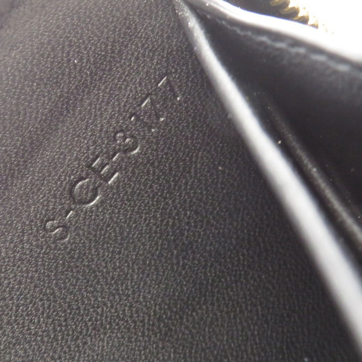 CELINE セリーヌ ロゴモチーフ 長財布（小銭入れあり） カーフ レディース 中古
