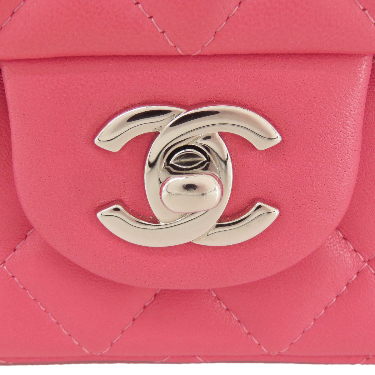 CHANEL シャネル チェーンショルダー マトラッセ シルバー金具 ショルダーバッグ ラムスキン レディース 中古