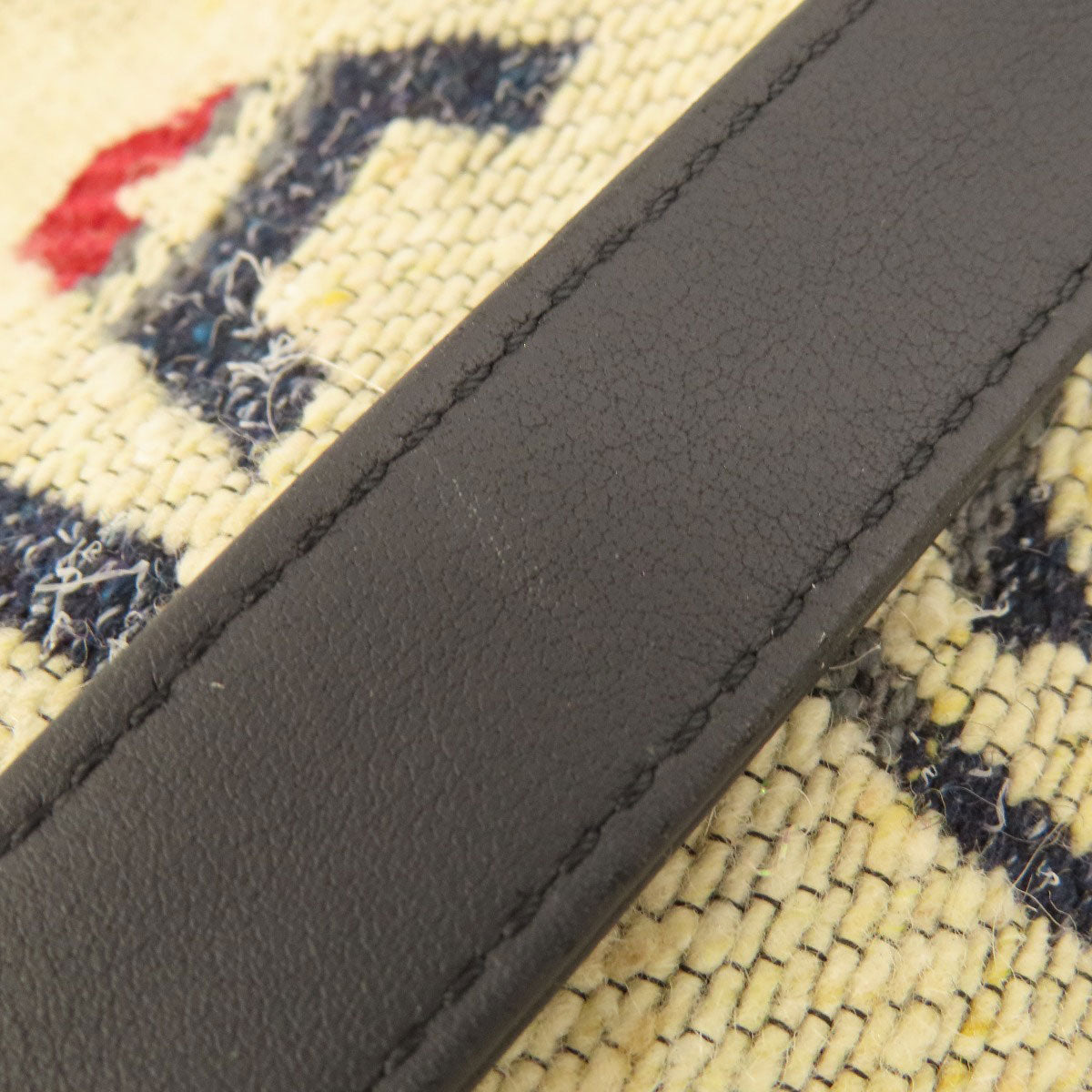 CHANEL シャネル ドーヴィル 巾着 シルバー金具 ショルダーバッグ キャンバス レディース 中古