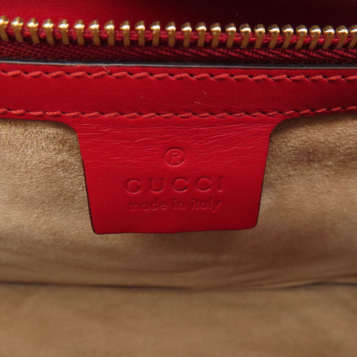 GUCCI グッチ 421882 シルヴィ ショルダーバッグ レザー レディース 中古