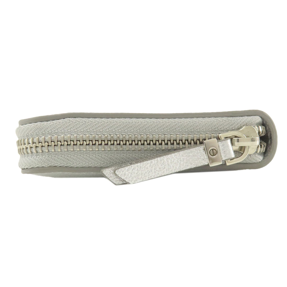 Jimmy Choo ジミーチュウ ロゴ 長財布（小銭入れあり） レザー レディース 中古