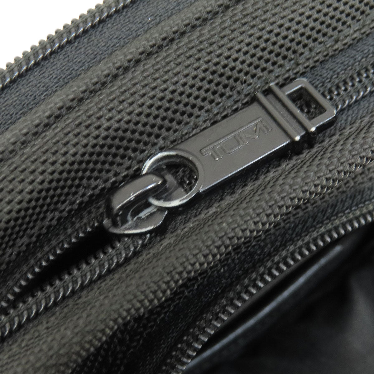 TUMI トゥミ ロゴ ショルダーバッグ ナイロン レディース 中古