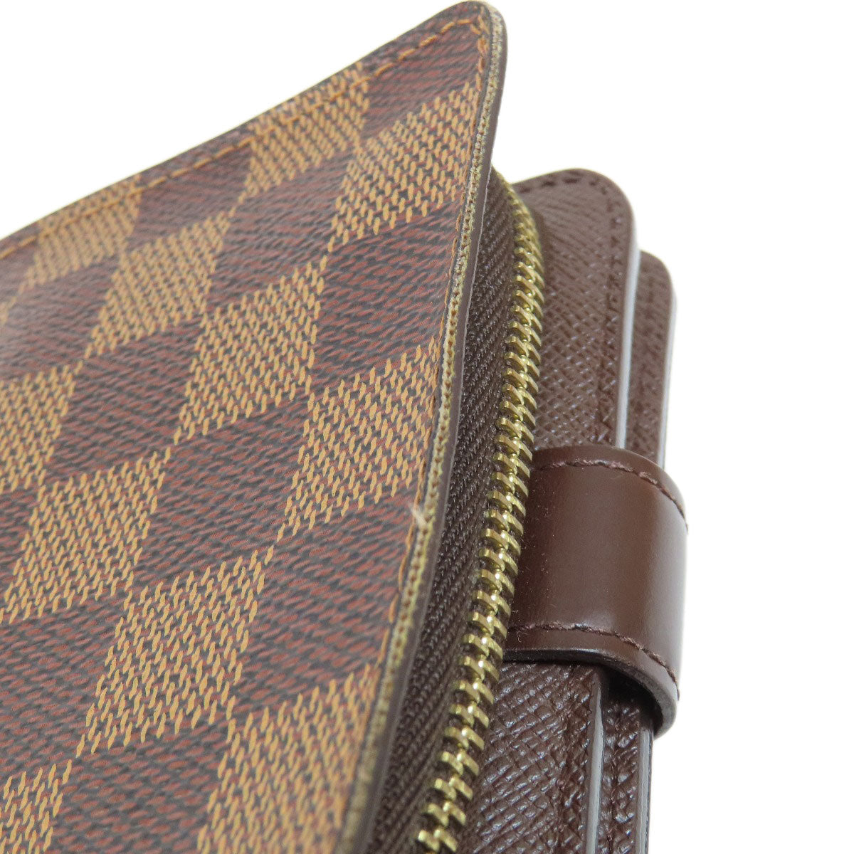 LOUIS VUITTON ルイヴィトン M61668 コンパクト・ジップ 二つ折り財布（小銭入れあり） ダミエキャンバス レディース 中古