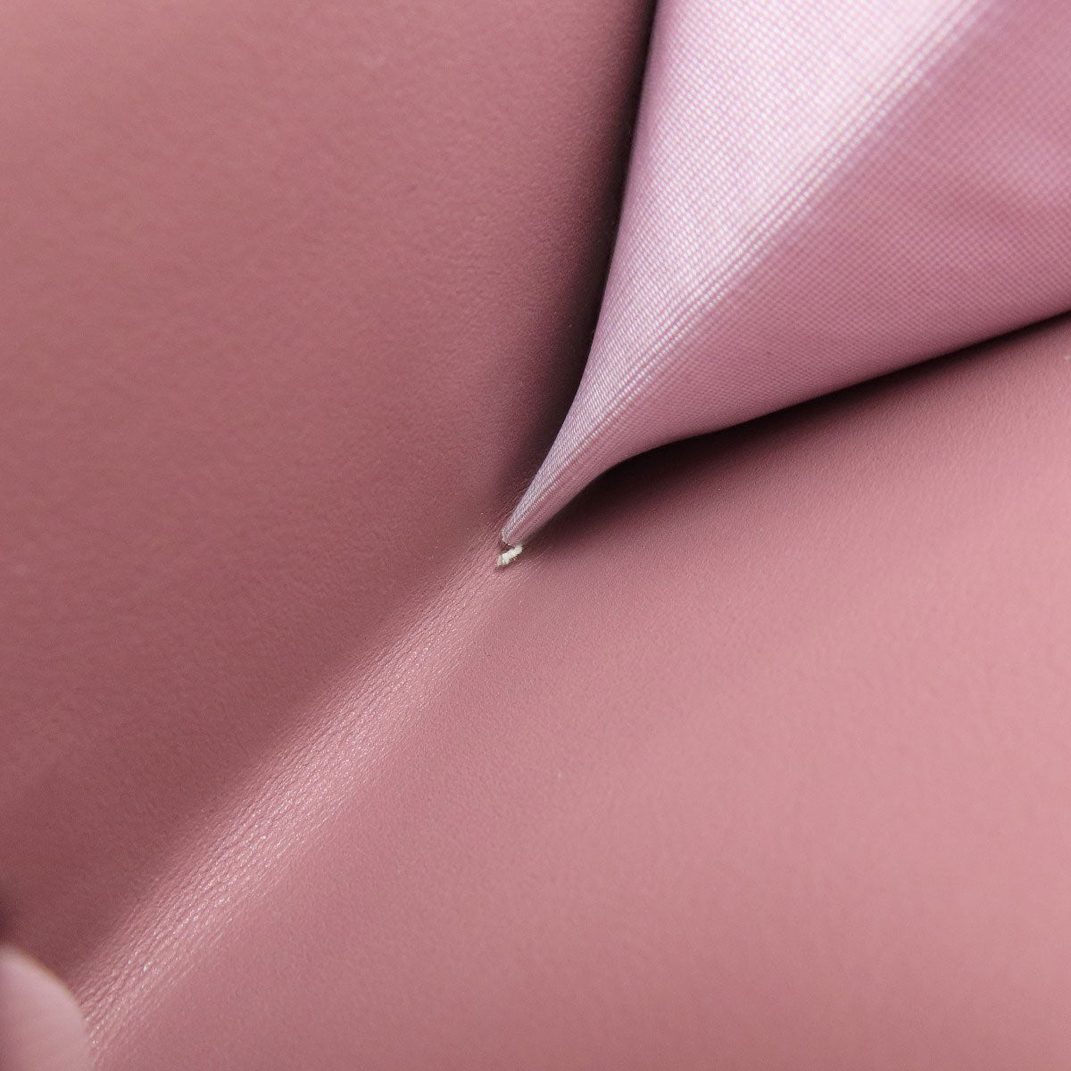 VALENTINO GARAVANI ヴァレンチノガラバーニ スタッズ 二つ折り財布（小銭入れあり） レザー レディース 中古