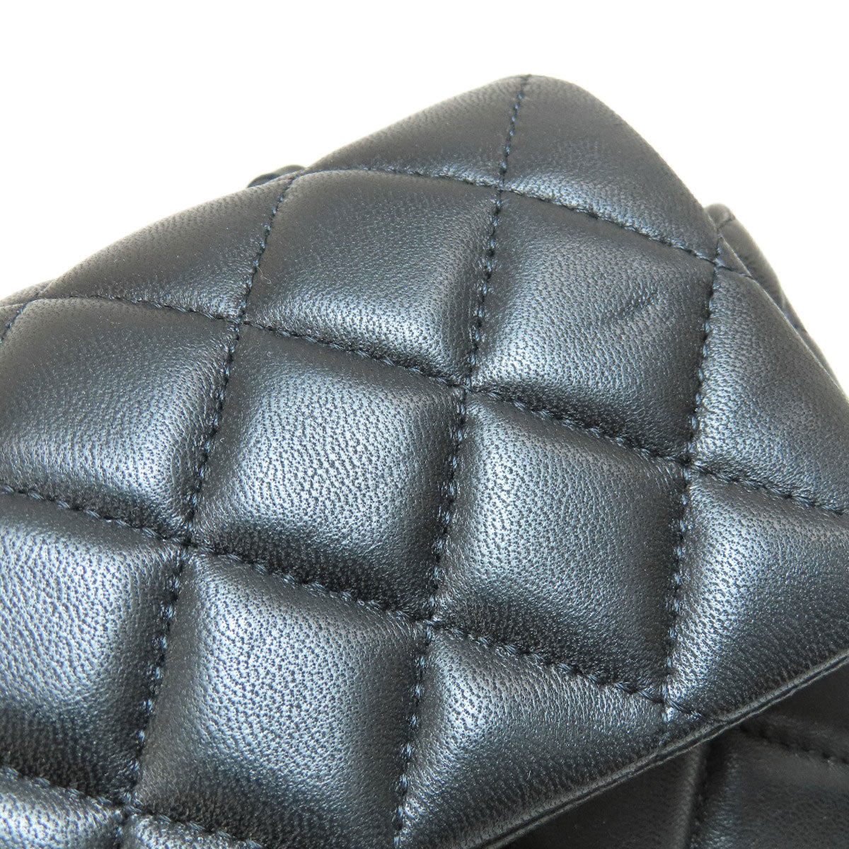 CHANEL シャネル チェーンショルダー マトラッセ シルバー金具 ショルダーバッグ ラムスキン レディース 中古