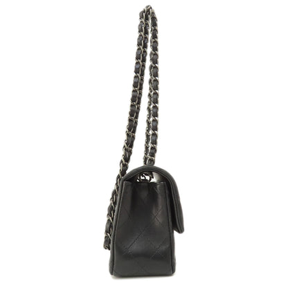 CHANEL シャネル チェーンショルダー マトラッセ シルバー金具 ショルダーバッグ ラムスキン レディース 中古