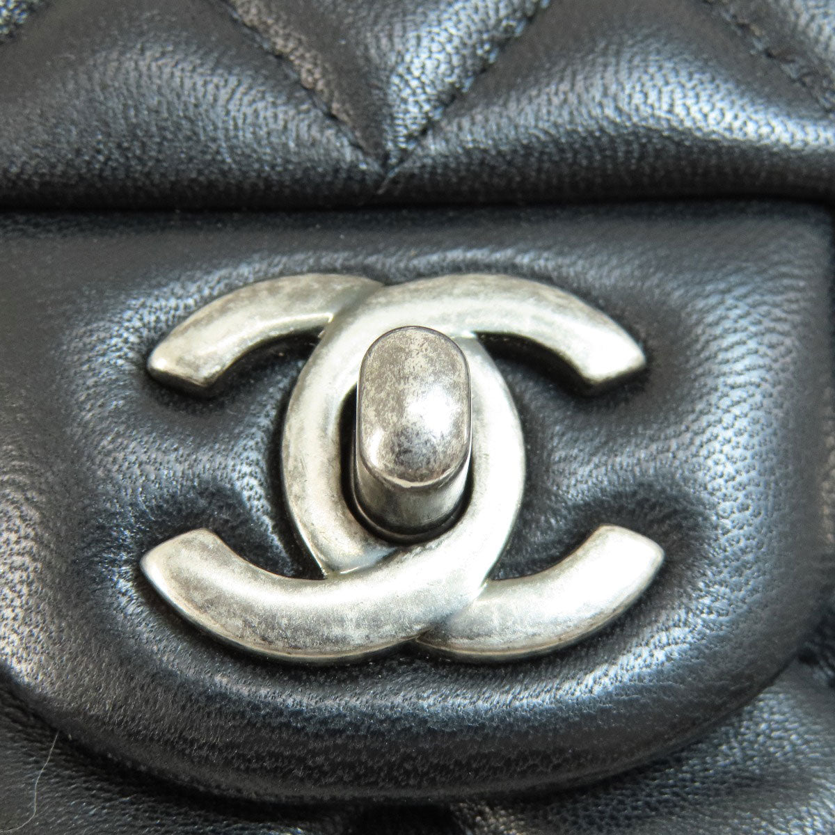 CHANEL シャネル チェーンショルダー マトラッセ シルバー金具 ショルダーバッグ ラムスキン レディース 中古